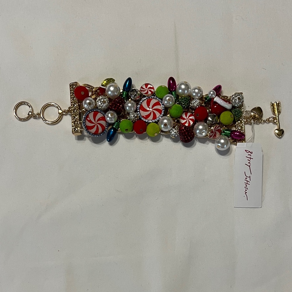 Betsey Johnson Holiday Peppermint Candy Statement Bracelet NWT